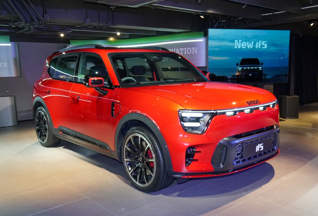 smart #5純電動SUV香港發表:全線smart #5的長闊高尺碼劃一為4,695 x 1,920 x 1,705mm,軸距2,900mm。