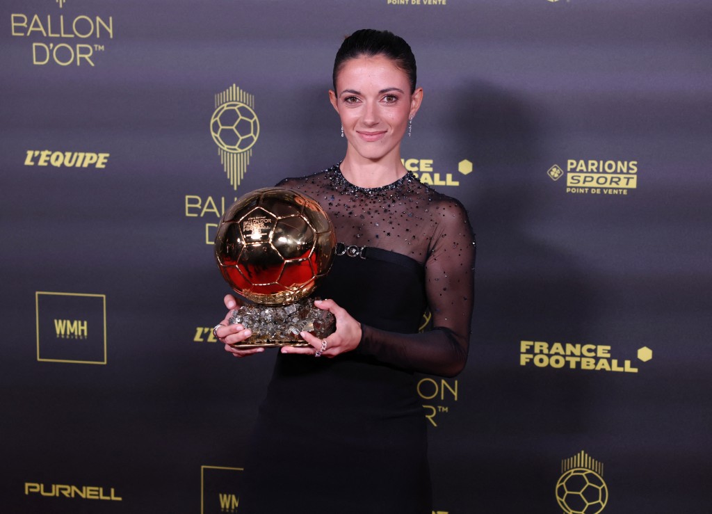 西班牙女足的邦瑪迪則成為女子金球奬的得主。路透社