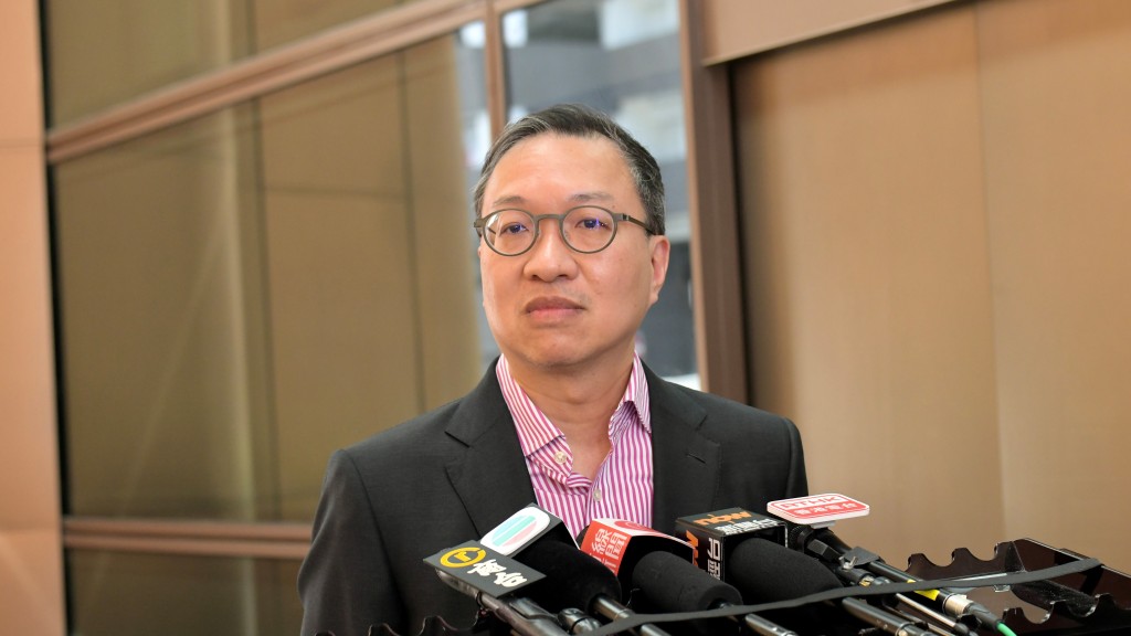 律政司司長林定國啟程前往北京,進行為期5日的訪問。梁譽東攝