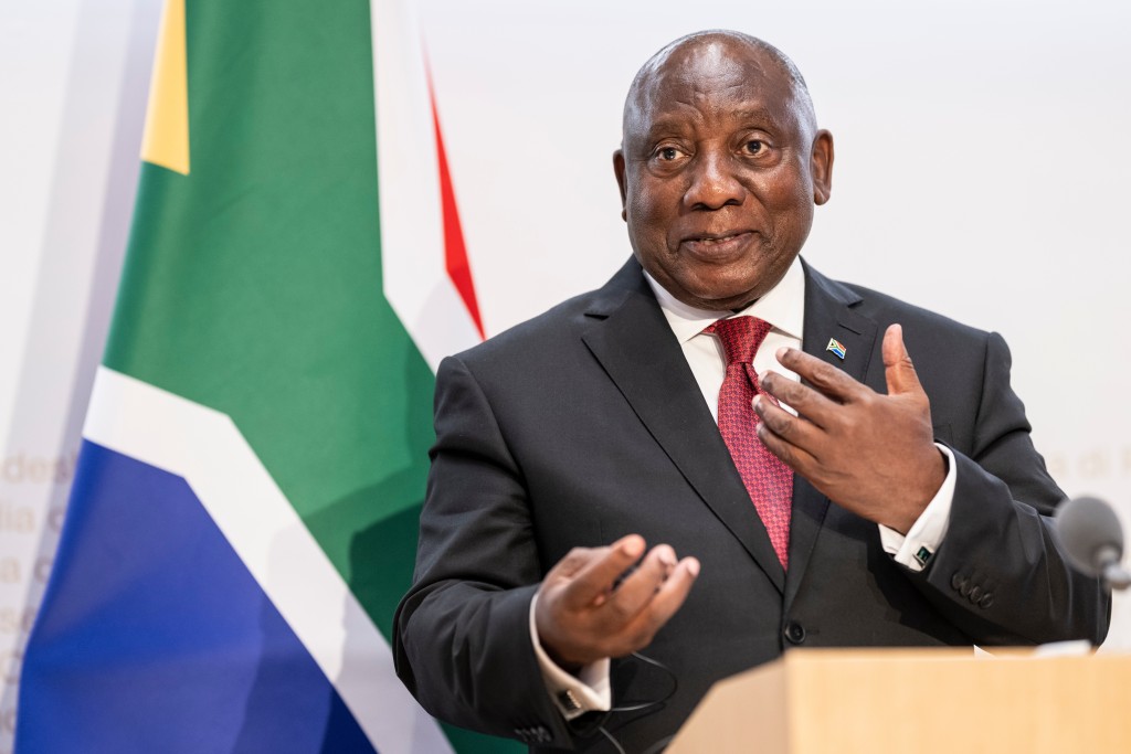 南非總統拉馬福薩強烈否認迫害白人。美聯社 南非總統拉馬福薩強烈否認迫害白人。美聯社