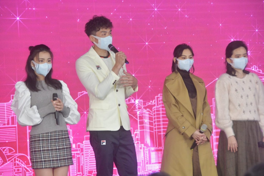 Chantel與Gin Lee將與香港劍擊運動員張小倫及蕭凱恩錄主題曲。