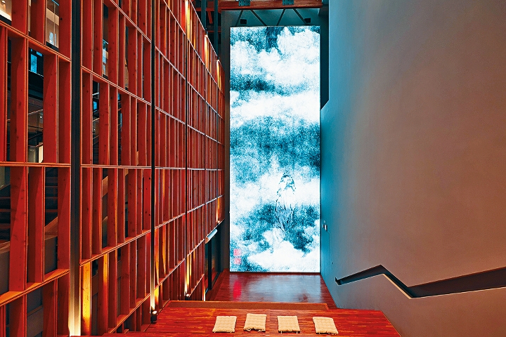 藝術館內不乏跨媒體展覽元素。