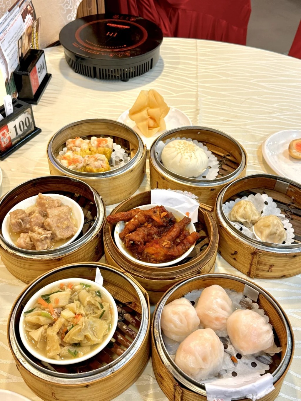 点心放题优惠2026｜荃湾常满百家菜 $158无限时任食小菜/烧味/点心