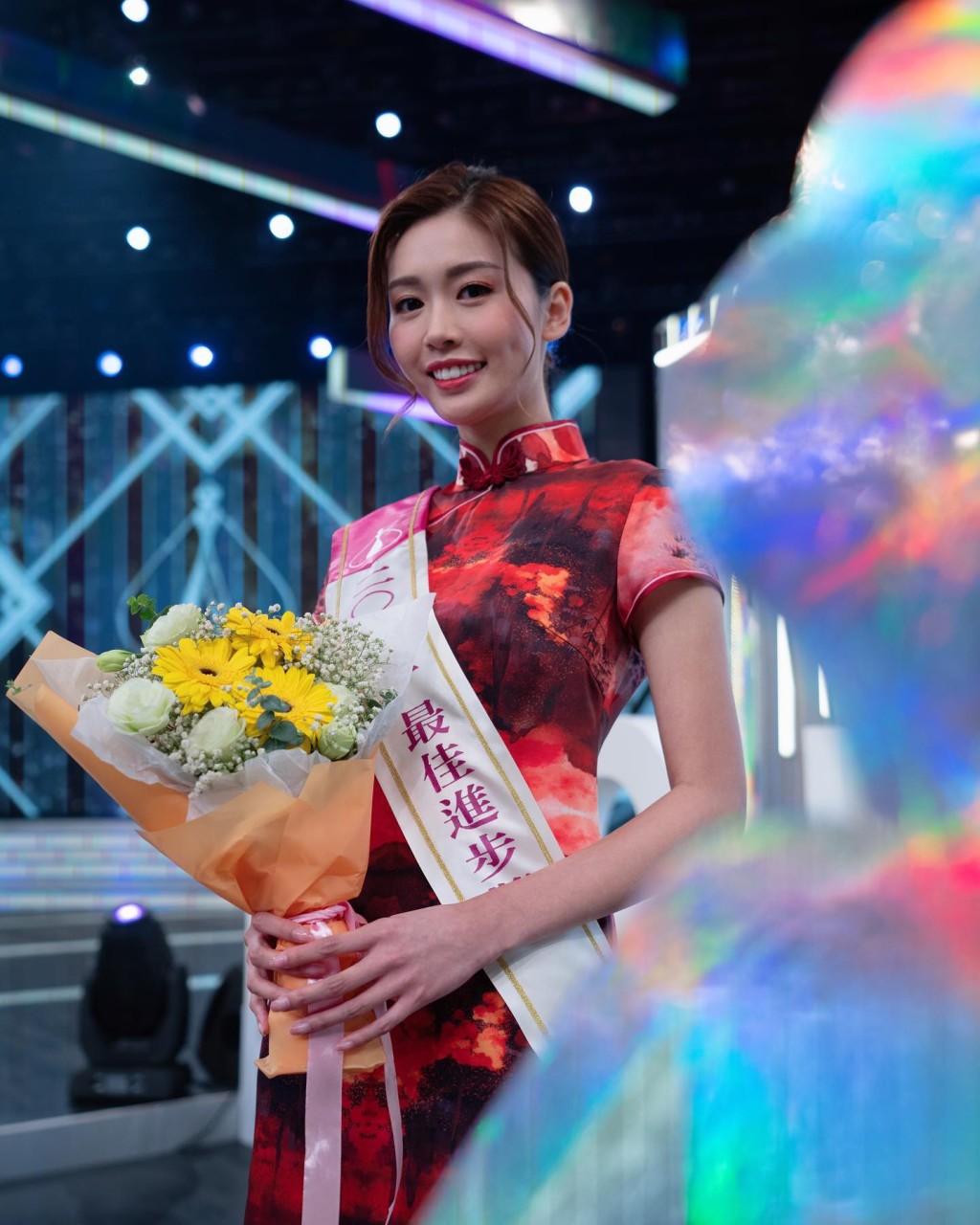 李芷晴参加综艺节目《香港小姐再竞选》，再次引起网民关注。