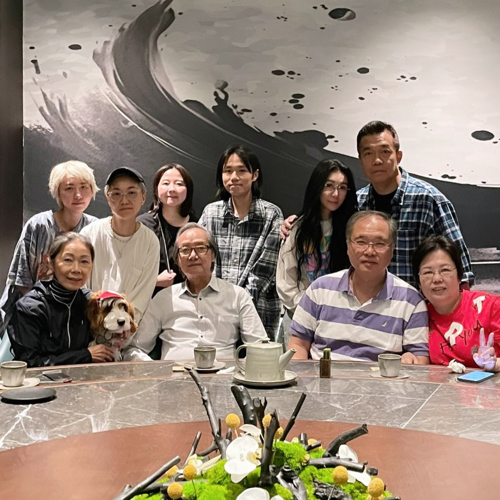 歐綺霞生活美滿。 歐綺霞生活美滿。