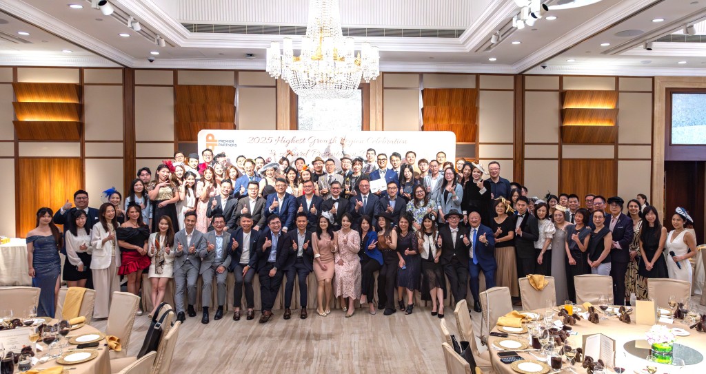 Philip把團隊命名為「Premier Partners」(簡稱PP),代表他對團隊關係的定位:每一位成員都是優越的合作夥伴。 Philip把團隊命名為「Premier Partners」(簡稱PP),代表他對團隊關係的定位:每一位成員都是優越的合作夥伴。