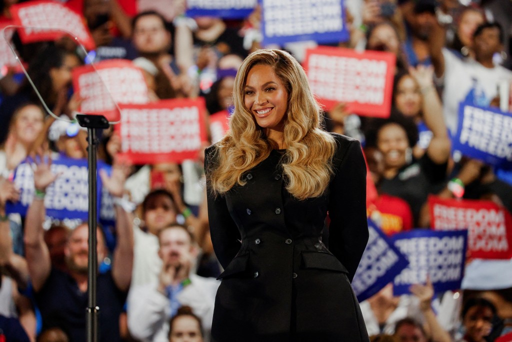 Beyonce出席贺锦丽造势集会。（路透社）