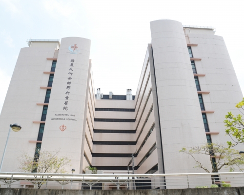 女子被送往那打素醫院,情況穩定。 資料圖片