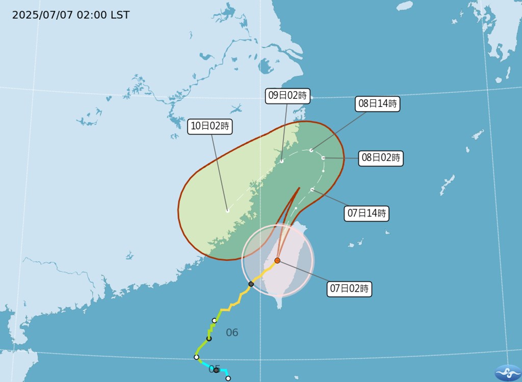 颱風丹娜絲由嘉義登陸後出海,已經減弱。中央氣象署 颱風丹娜絲由嘉義登陸後出海,已經減弱。中央氣象署