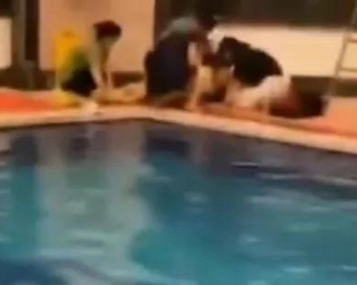 江蘇宿遷6歲男孩上游泳課不幸溺亡,水中掙扎10分鐘無人發現。(網圖)