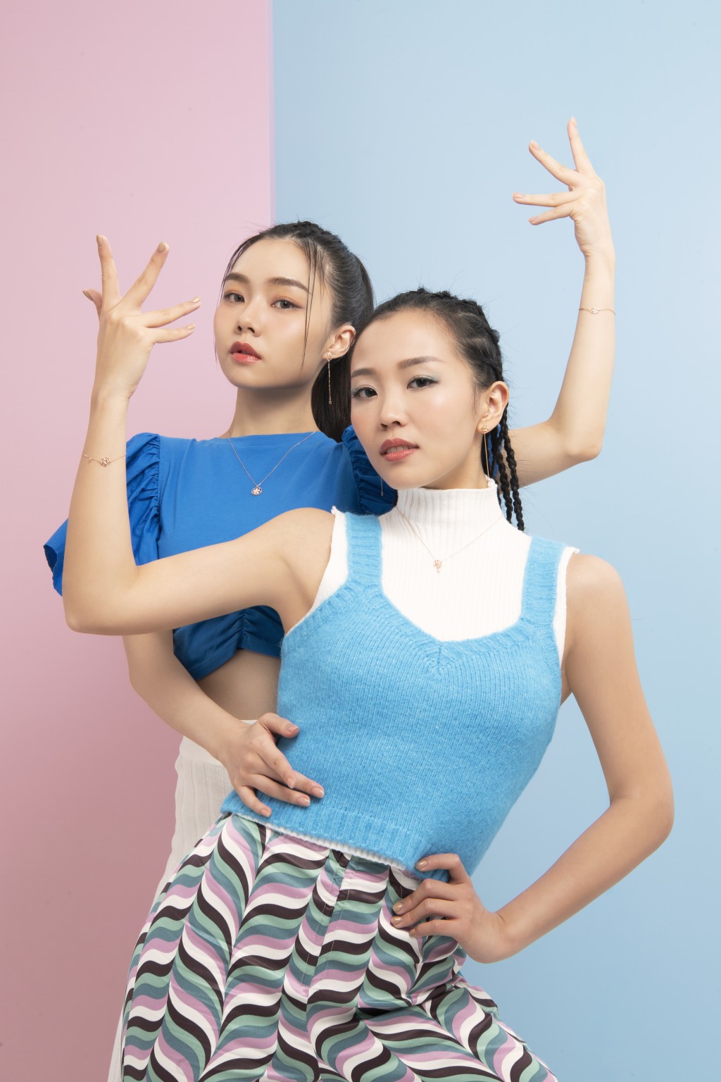 On Yoyo/小點滴系列18K玫瑰色黃金鑽石耳環/$2,600起、項鏈/$4,500起、手鏈/$3,200起；On超酸/小點滴系列18K玫瑰色黃金鏤空設計垂吊耳環/$3,800起、項鏈/$3,900起、手鏈/$2.400起。