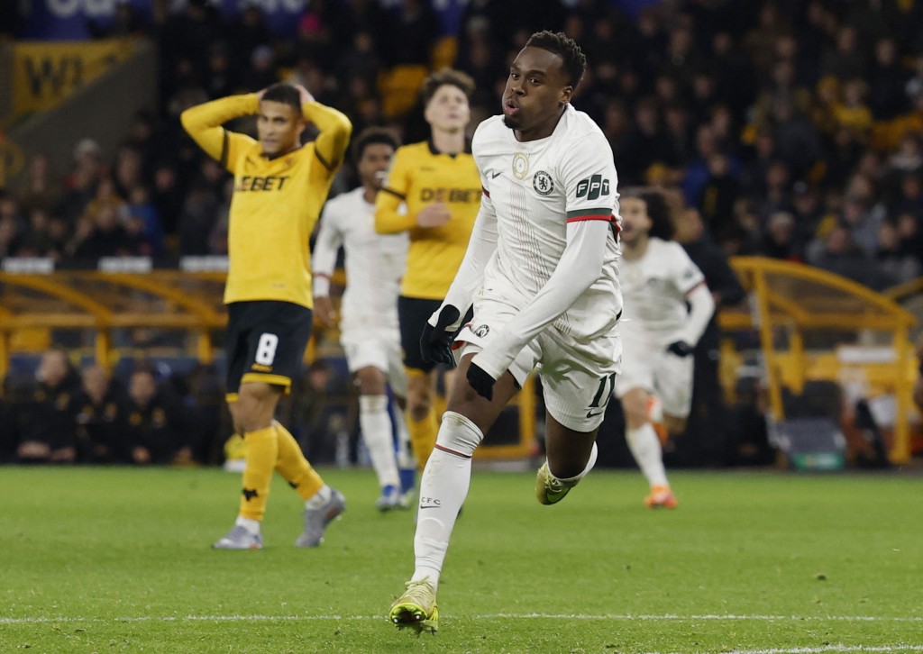 狼隊上周中於聯賽盃16強不敵車路士出局。路透社