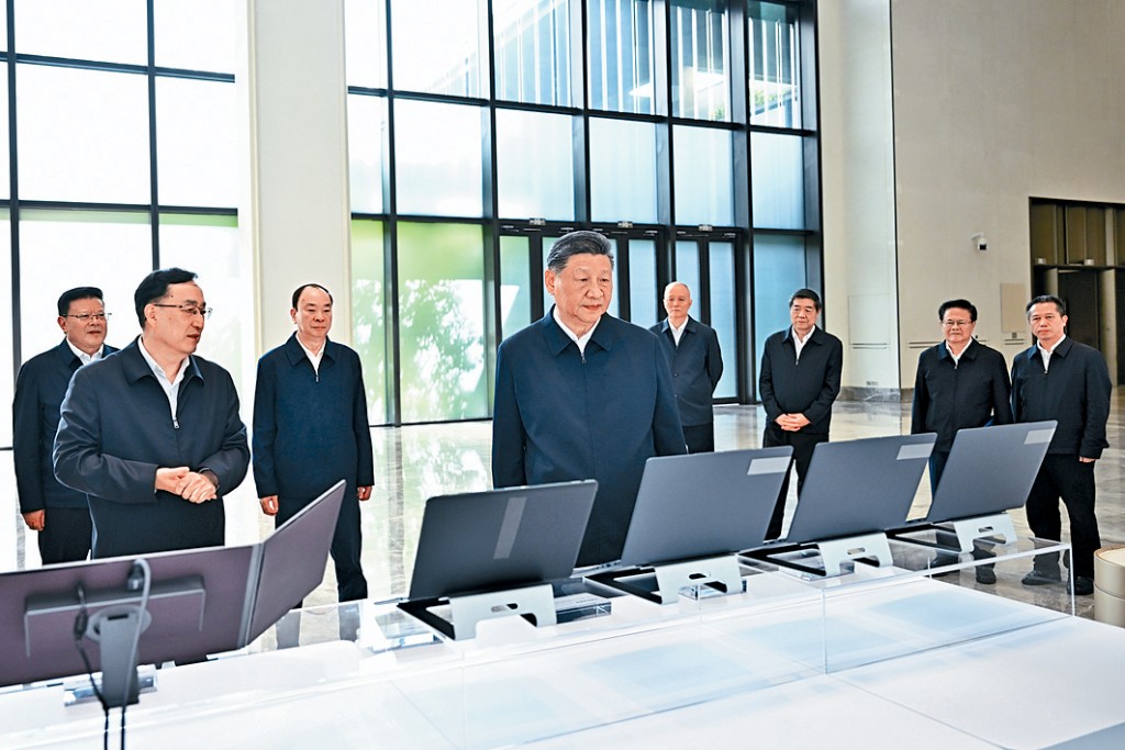 國家主席習近平在廣州考察，了解科創發展成果。