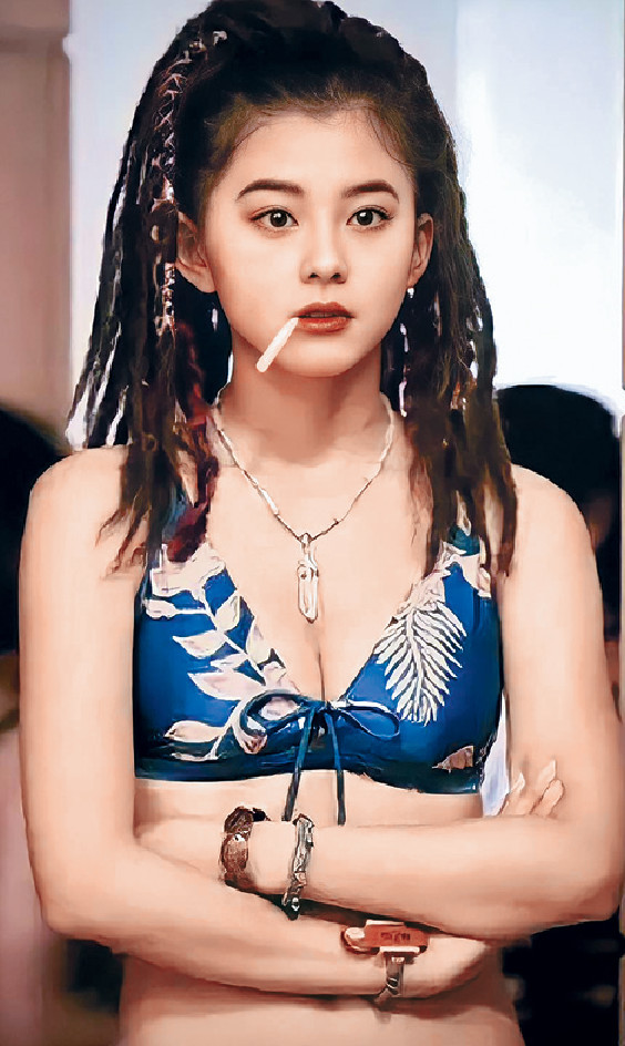 ■朝比奈彩飾演的水雞光在劇中好養眼。 ■朝比奈彩飾演的水雞光在劇中好養眼。