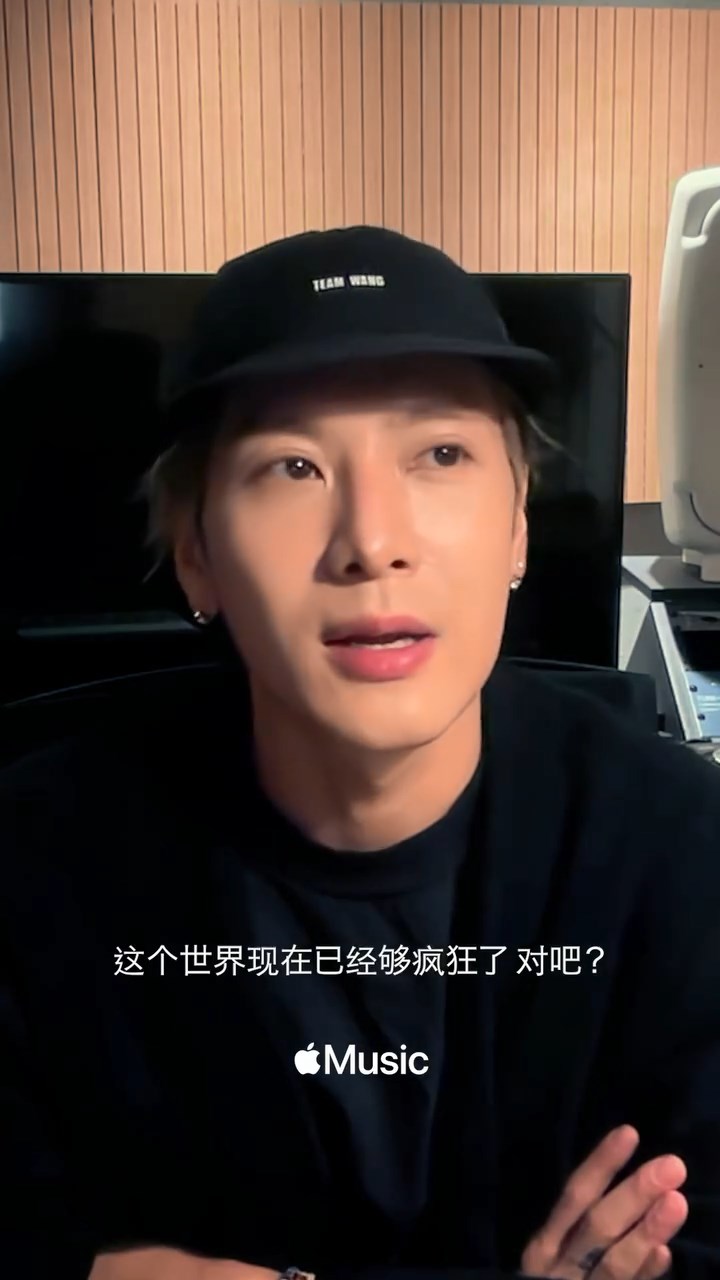 王嘉爾最近在Threads上親戰網民。 王嘉爾最近在Threads上親戰網民。