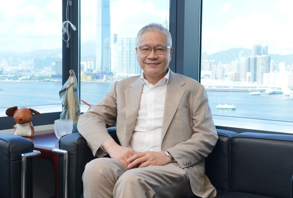 選委界管浩鳴宣布將報名參選第八屆立法會選舉。資料圖片 選委界管浩鳴宣布將報名參選第八屆立法會選舉。資料圖片