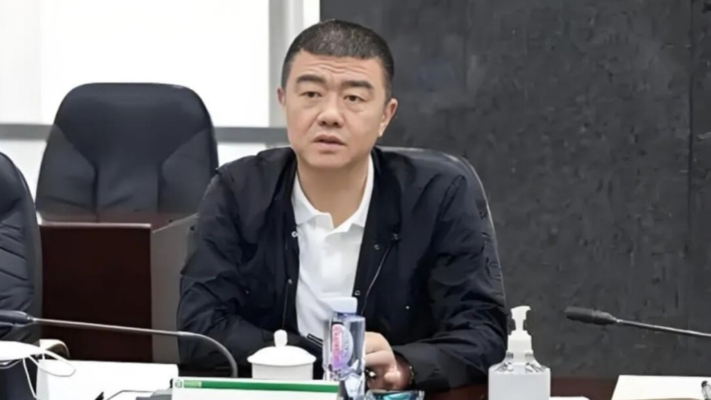 萬科董事長辛傑因個人原因辭去公司職務。微博@財新網
