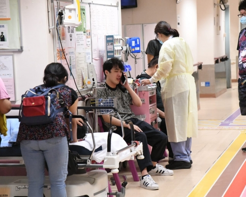 事主受傷送院。