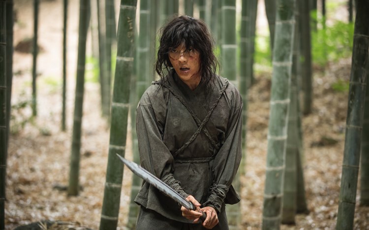 男团BTOB出身的李旼赫饰演少年「泰律」,好有惊喜呀。