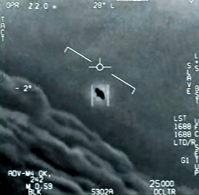 美國空軍機師近年在執行任務時拍攝到不明飛行物體。