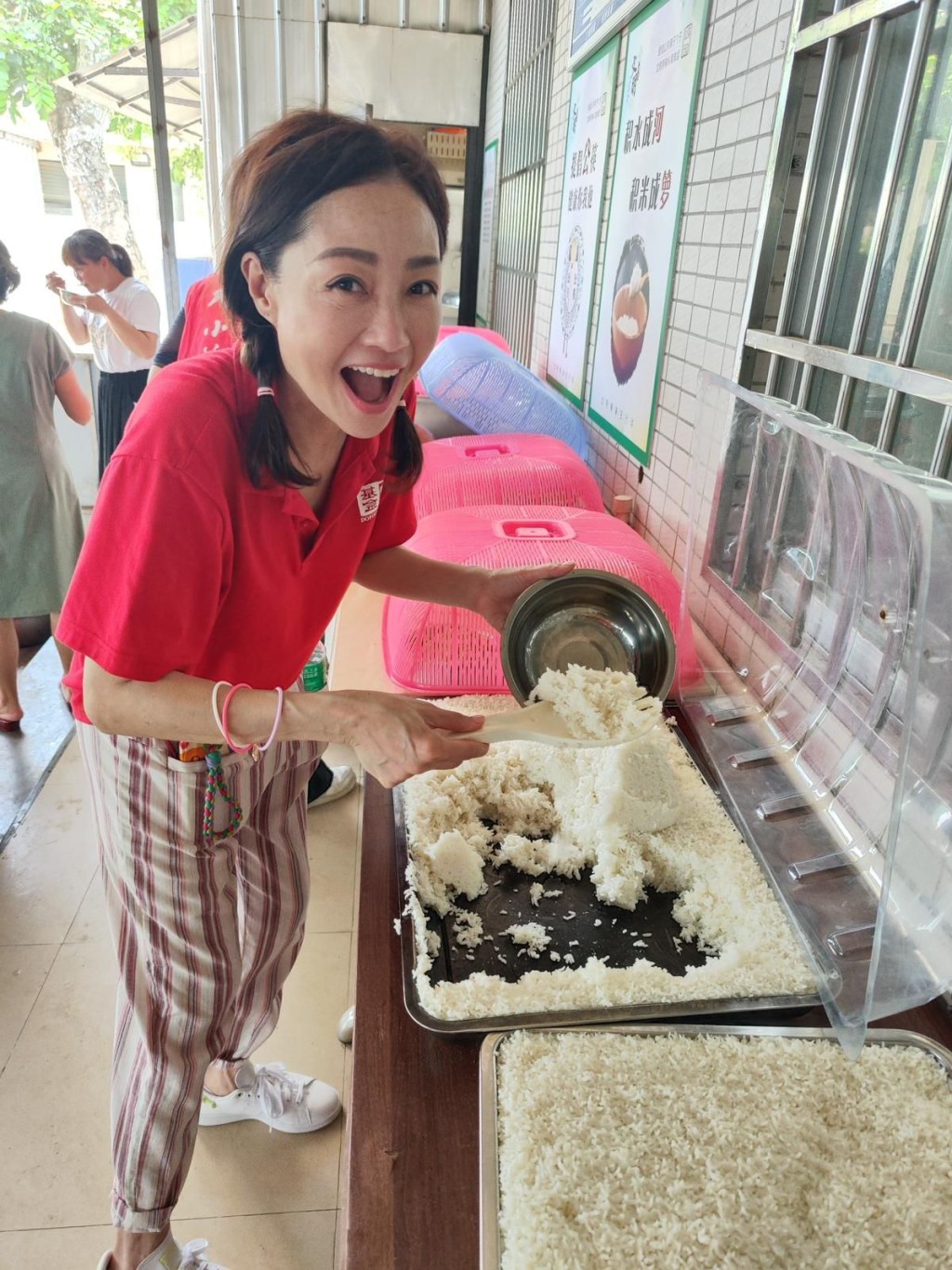 饍食唔算豐富。