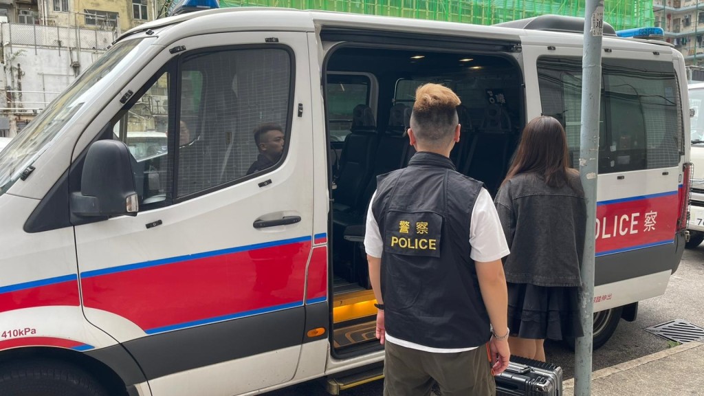 警方在大埔手掃黃,拘捕一名泰籍女子。警方圖片