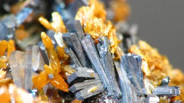 鉈是一種地殼中自然產生的金屬元素。網絡圖片