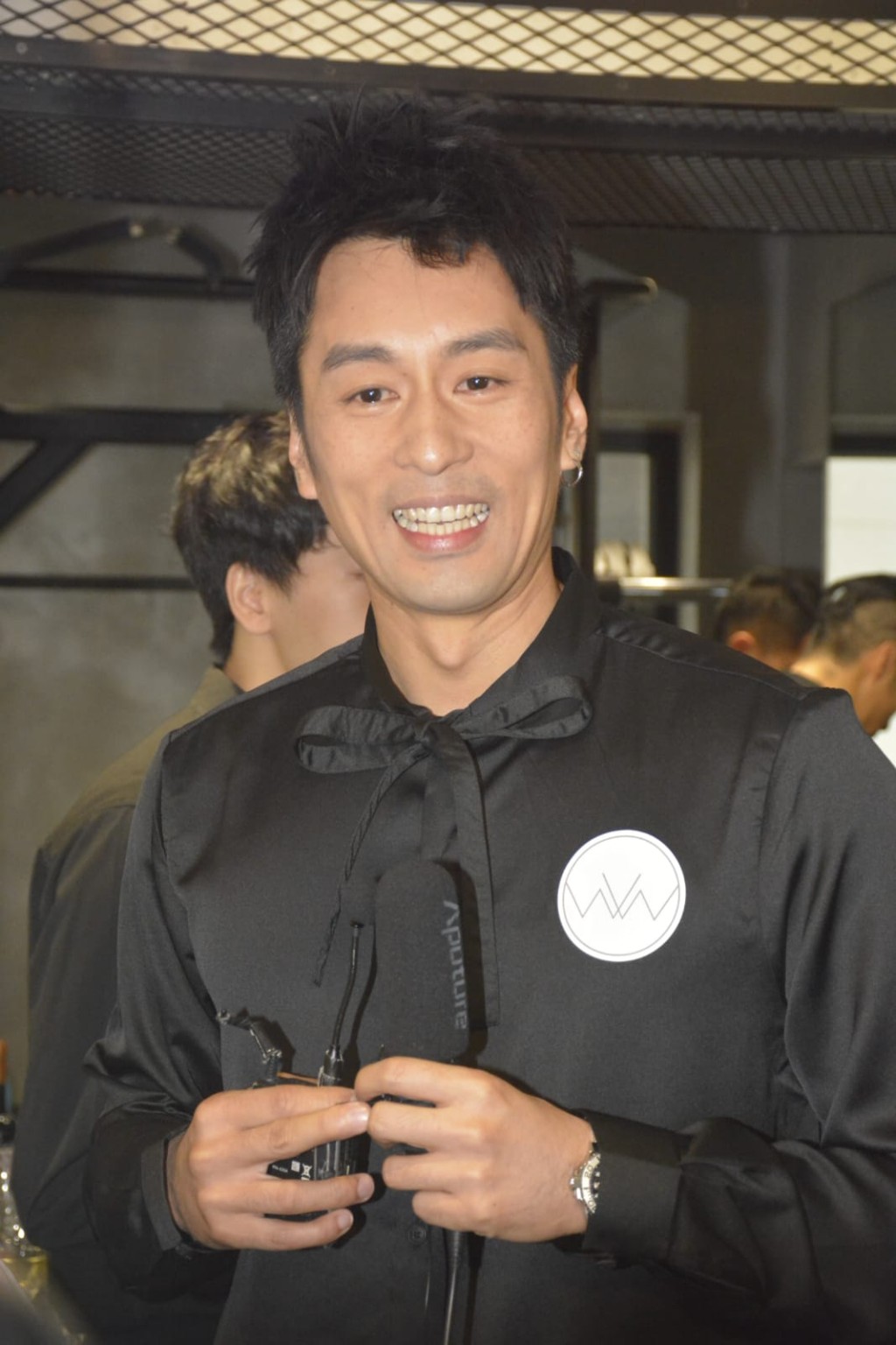 陳偉成投資健身店開幕