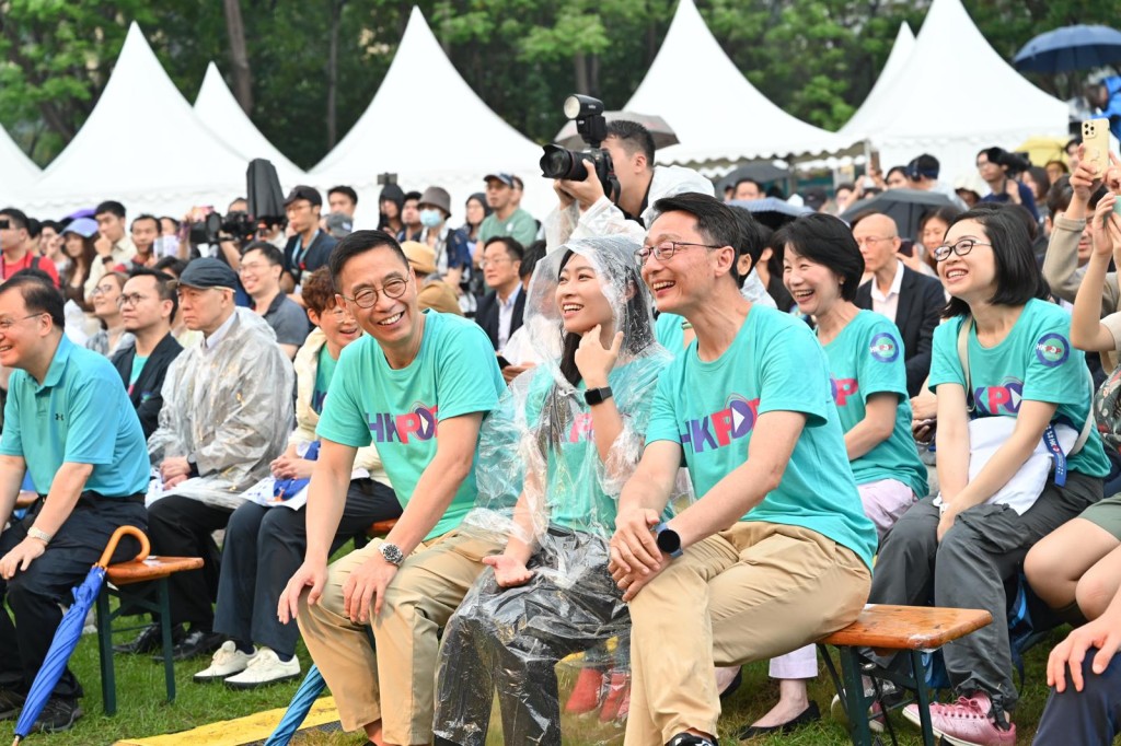 文體旅局局長楊潤雄、立法會議員陳穎欣及康文署署長劉明光出席。鍾健華攝