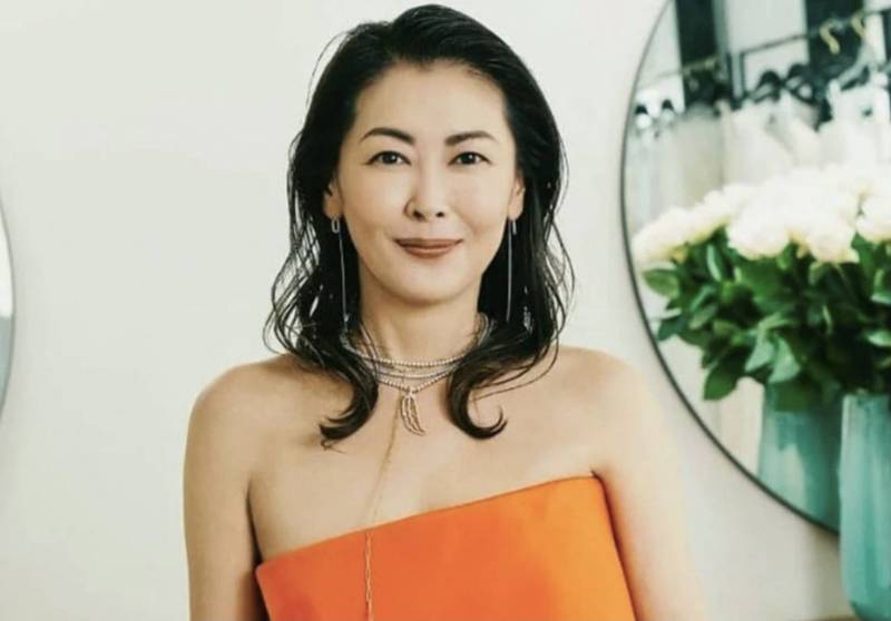 報道指中山美穗今日仍有工作,但因未有現身,工作人員到達其家中發現她倒在浴室。 報道指中山美穗今日仍有工作,但因未有現身,工作人員到達其家中發現她倒在浴室。