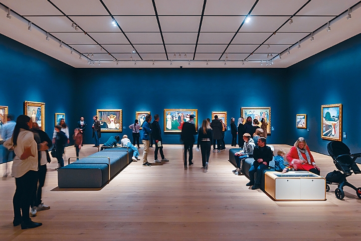 博物館特闢蒙克廳展示挪威名畫家蒙克的多幅畫作。
