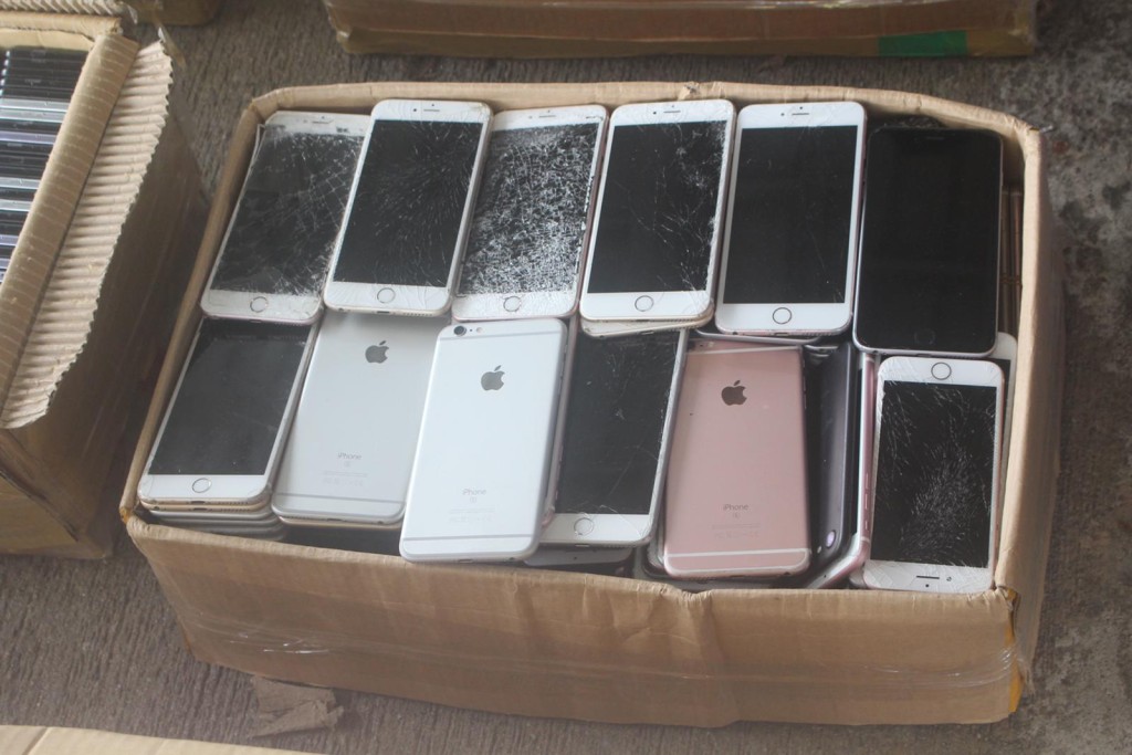 走私電子產品