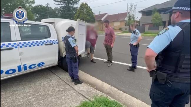 警方將控告被捕4人相關罪名。新南威爾斯警方圖片