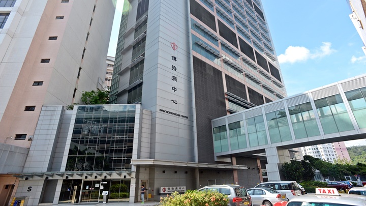 醫管局14間醫院今天錄得入院採檢陽性個案。資料圖片