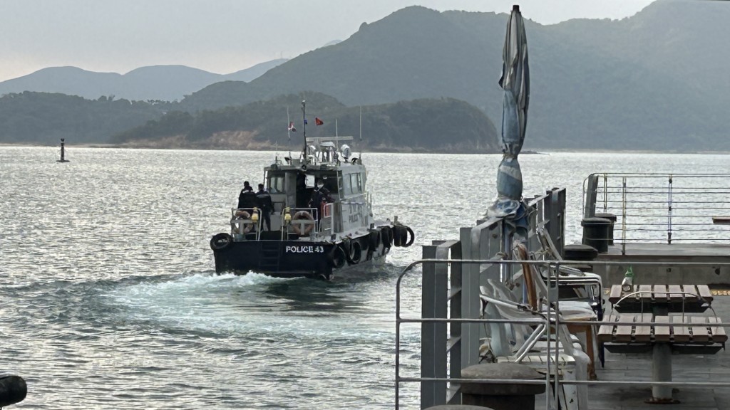 水警調查事件。蔡楚輝攝