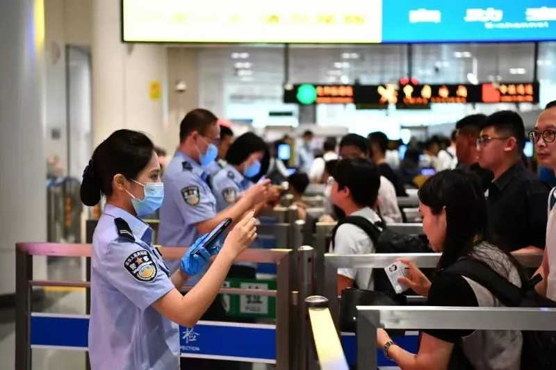 深港口岸预计今年中秋出入境人数单日将会达88万人次。