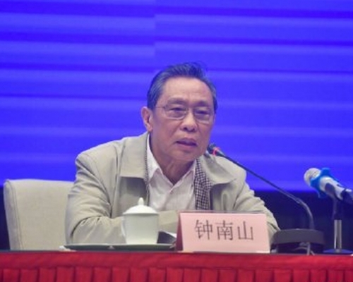 鍾南山表示磷酸氯喹非特效藥，但治療新冠肺炎具有療效。(網圖)