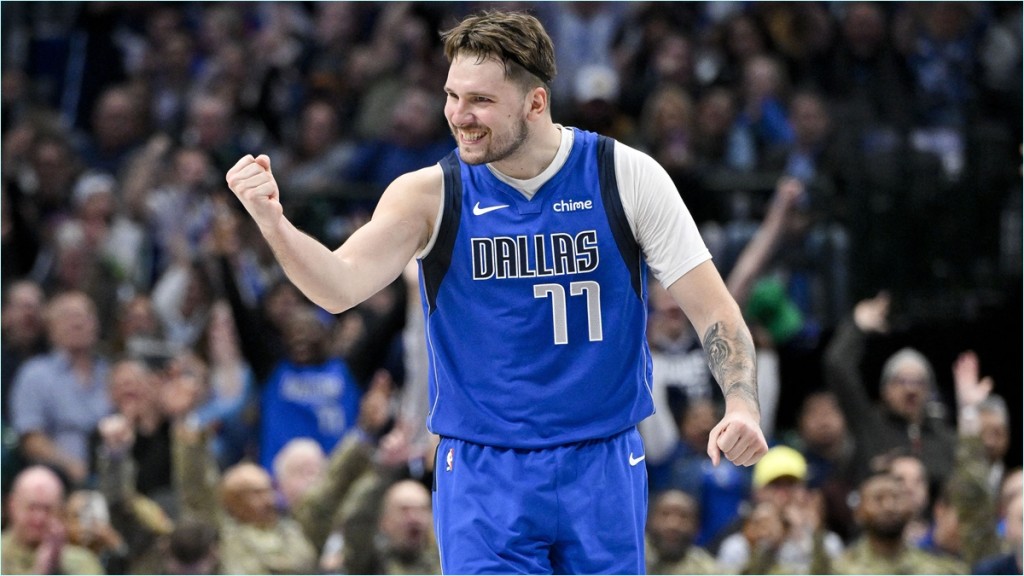 勇士在2015年贏得NBA,晉級路途都巧合遇上對手有外線防守後衛缺陣。AP