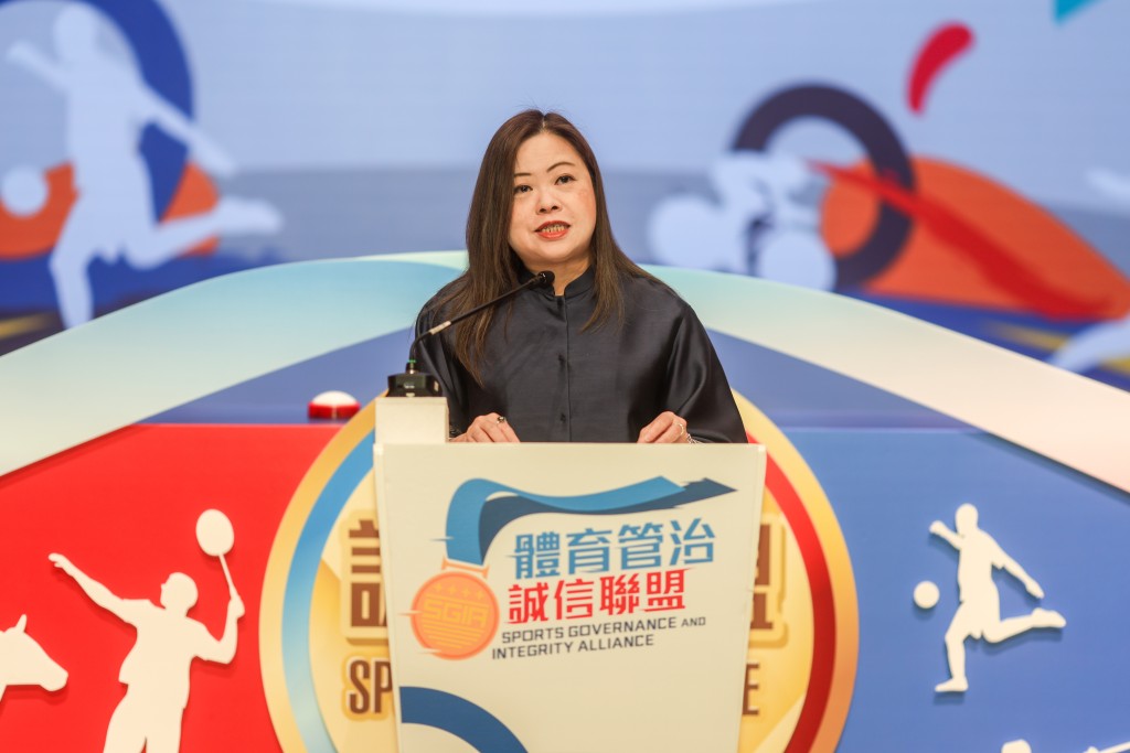 文化體育及旅遊局局長羅淑佩表示,對體育界有要求、有期望,鼓勵各體育總會參加聯盟的課程及工作坊,全面提升管治水平。何家豪攝 文化體育及旅遊局局長羅淑佩表示,對體育界有要求、有期望,鼓勵各體育總會參加聯盟的課程及工作坊,全面提升管治水平。何家豪攝