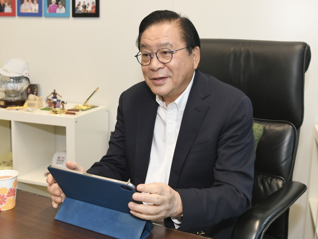 林健鋒指政府早前已預告財政情況有改善,認為資源應在投資未來、紓解民困之間取得平衡。資料圖片 林健鋒指政府早前已預告財政情況有改善,認為資源應在投資未來、紓解民困之間取得平衡。資料圖片