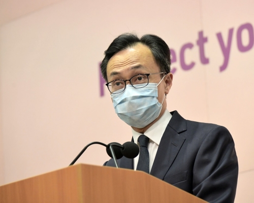 聶德權指有意進一步放寬接種疫苗優先群組，包括30歲以下市民。資料圖片