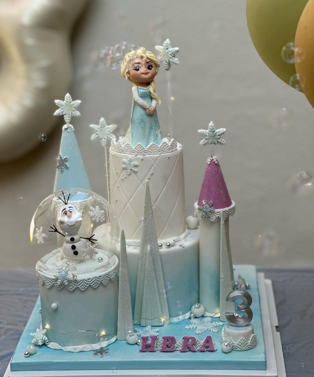 Elsa蛋糕。