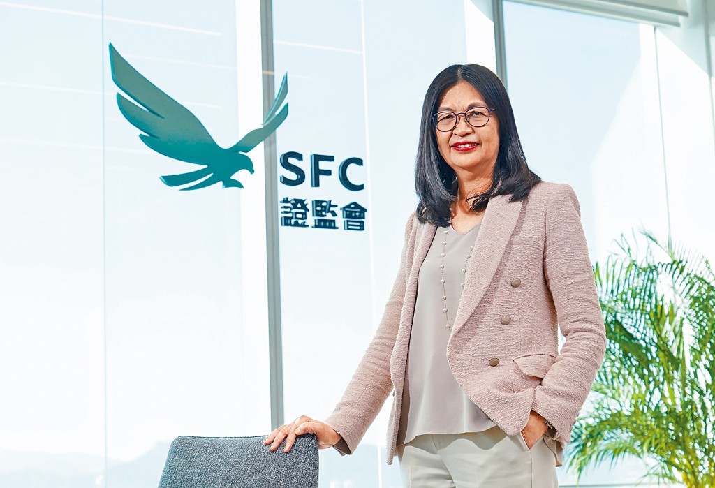 梁鳳儀表示,當局會堅持市場發展和監管並行,一如既往保持對市場的穿透式監察。