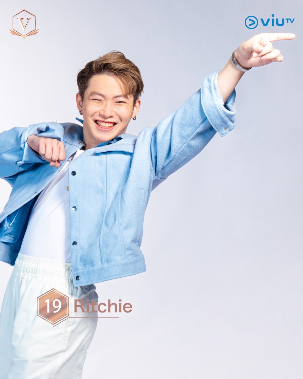 梁瑋城（Ritchie） 年齡： 25 職業： 審計師 擅長： 唱歌、寫歌 IG：ritchie_leong #吉隆坡參賽者