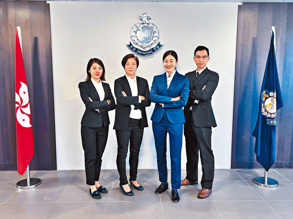 羅麗芬、陳麗娥、王靜怡和吳偉杰(左起)早前處理一宗兒童被非禮案件，成功在短時間內完成調查工作並將疑犯繩之於法，事後獲受害人的父親致送感謝信。