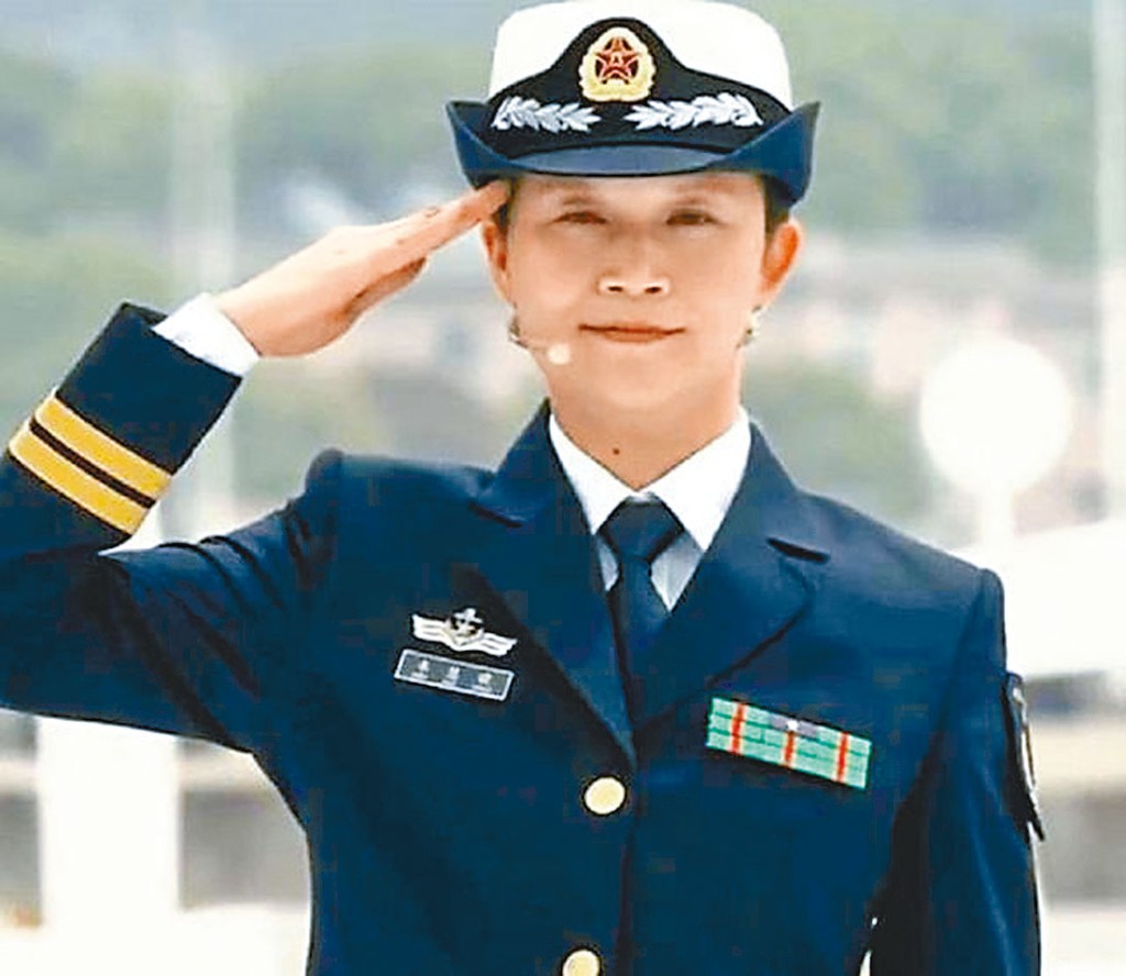 韋慧曉成為中國海軍首位女艦長。
