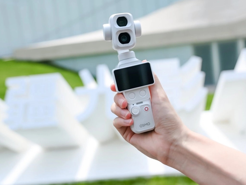 Osmo Pocket 4P同样装有1吋广角主镜及3倍远摄镜头。