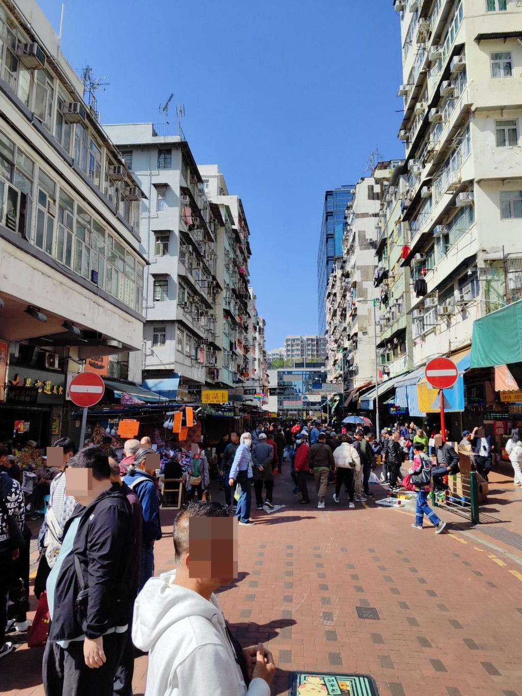 樓主指大年初二鴨寮街街邊檔開晒。fb「香港工具架生用家分享區」截圖