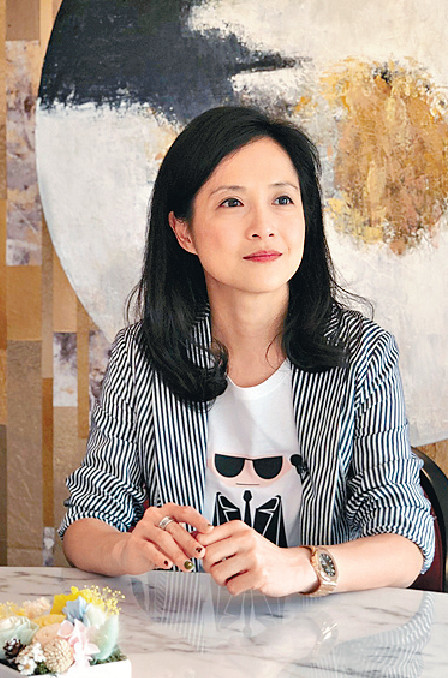 ■甘蕎因：鏞記行政總裁。
