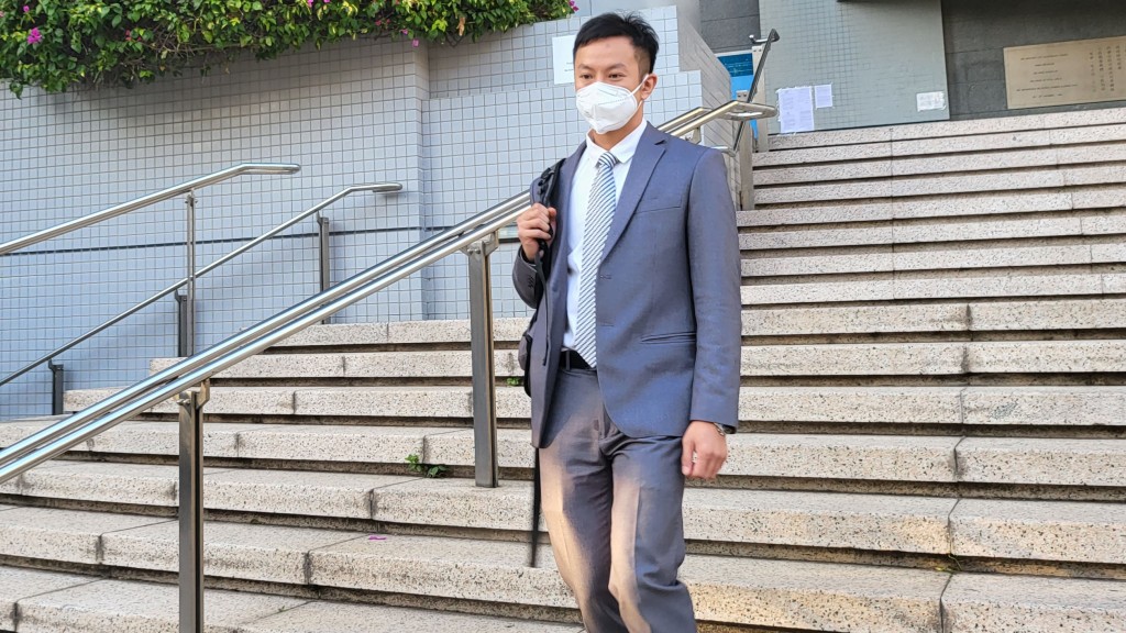 證人警員梁淇鋒。